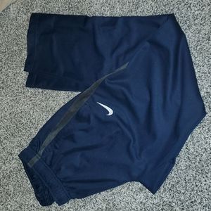 Nike Warm Ups